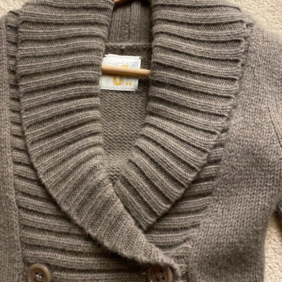 TNA lambswool sweater with bottons front - Picture 2 of 15
